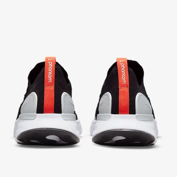 Nike React Phantom Run Flyknit 2 Men's Running Shoes - Picture 6 of 16